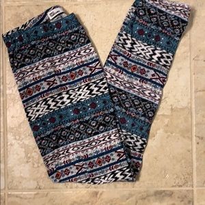 My daughter has out grown these! Worn a few times!